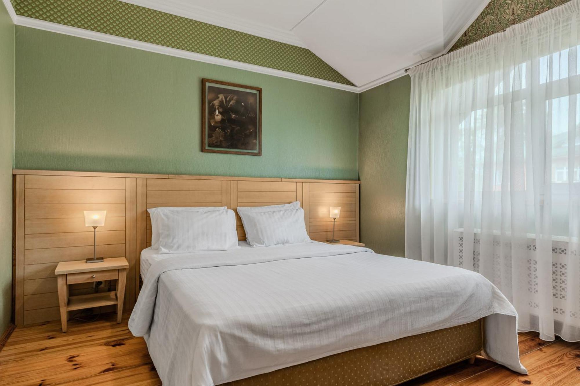 Seasons Spa Boutique Hotel Kozyn Habitación foto